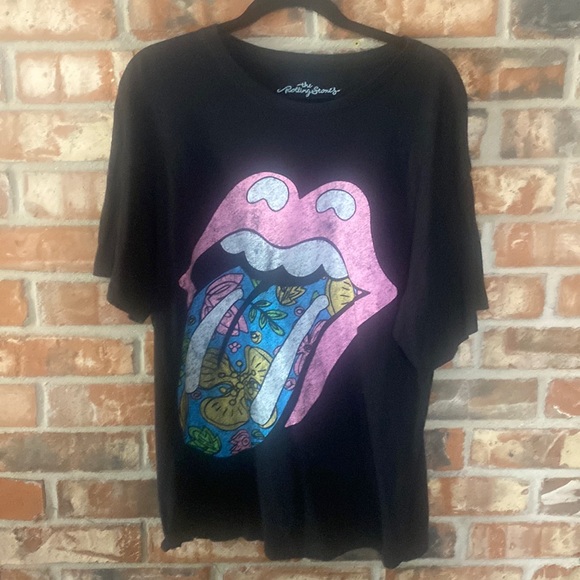 the Rolling Stones Tops - The Rolling Stones graphic tee